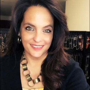 Meet your Posher, Leigh anne